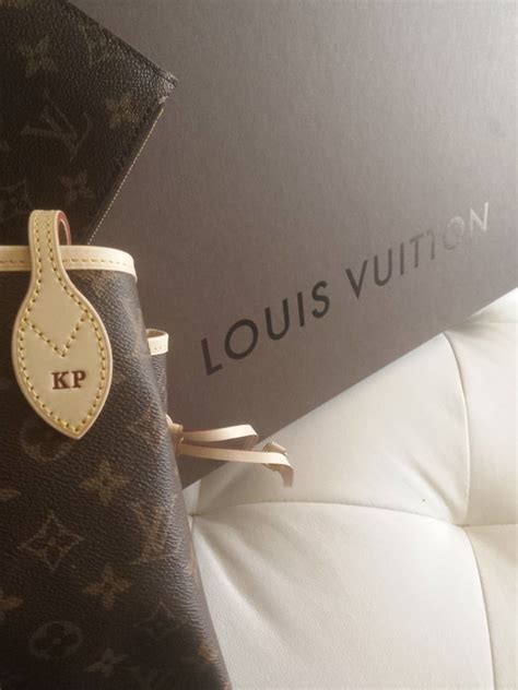 louis vuitton waikiki prices|louis vuitton in honolulu.